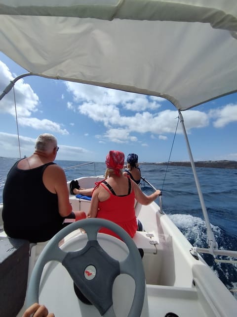 From las Palmas : Day sailing experience along the coast - Swimming and snorkelling away from the shore