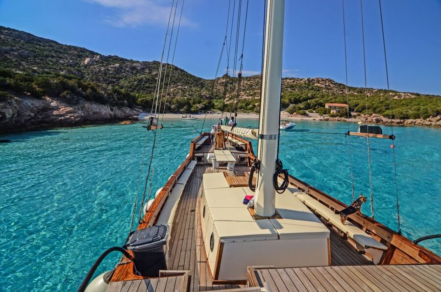 From Palau or La Maddalena: Archipelago Sailing Ship Tour - Practical packing advice for seven hours