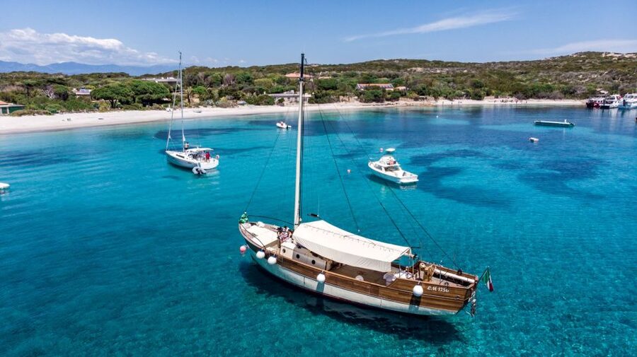 From Palau or La Maddalena: Archipelago Sailing Ship Tour - Who will enjoy this day most