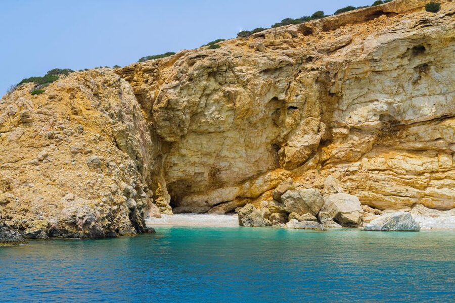 From Paros: Koufonisia & Naxos Sailing Cruise with Lunch - The long opening sail across the Aegean