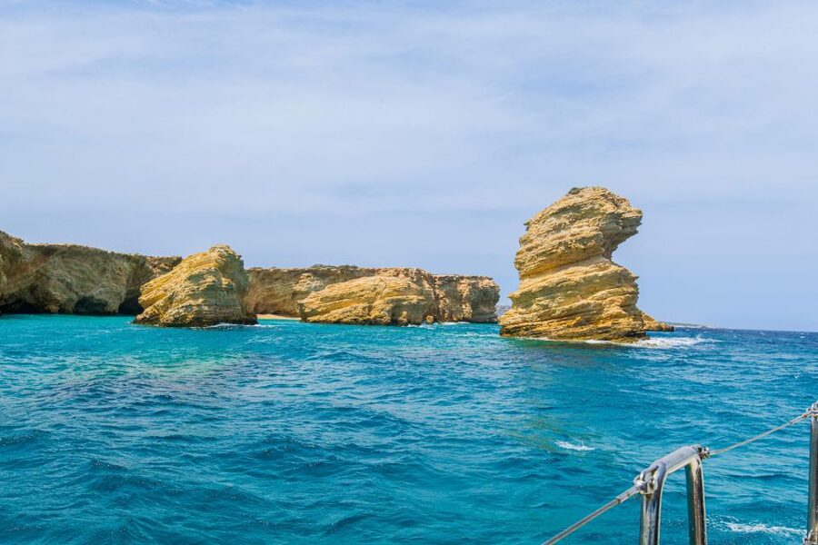 From Paros: Koufonisia & Naxos Sailing Cruise with Lunch - Pezoulia Bay and the first swim
