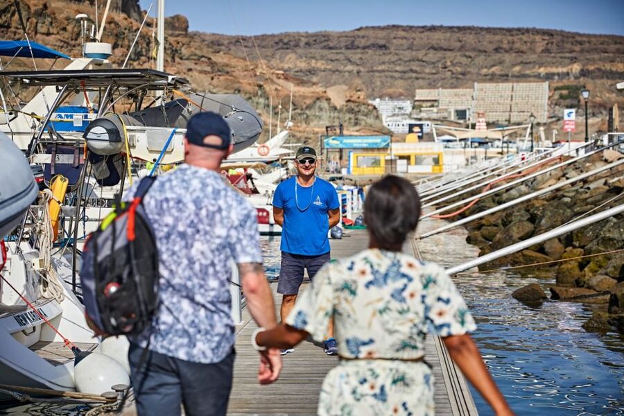 From Puerto de Mogán: Private Sailing Trip & Snorkeling - Snorkeling in a sheltered bay