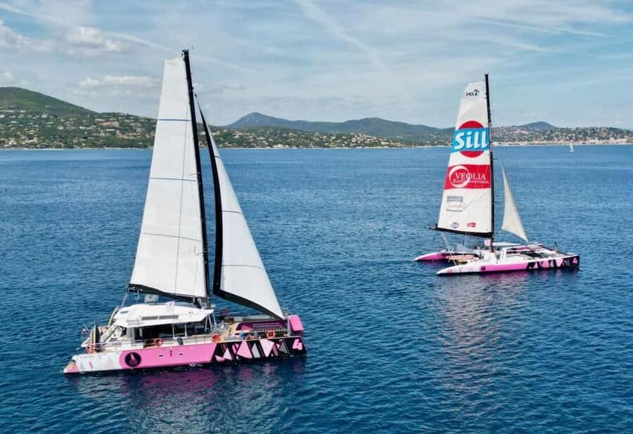 From Quiberon: Ile aux Moines Catamaran Sailing Adventure - What the onboard service adds to the day