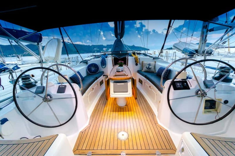 From Skiathos Marina: Yacht Sailing Day Trip with Lunch - Bay hopping around southern Skopelos