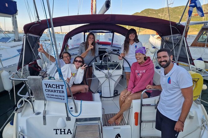 From Skopelos: Full-Day Sailing to Alonissos & Marine Park - Why the eight-person limit matters