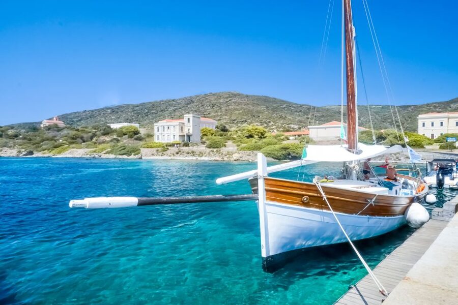 From Stintino: Asinara Vintage Sailing Boat Tour with Lunch - Practical advice for a better day