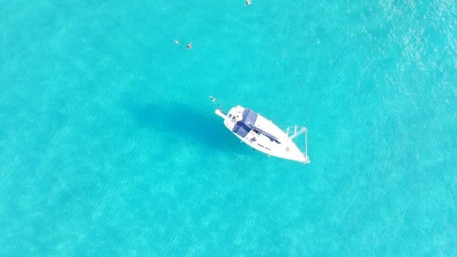 From Tropea: Sailing tour along the coast of the Gods - The first run to Grotta dello Scheletro