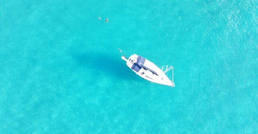 From Tropea: Sailing tour along the coast of the Gods - Meeting the boat near Tropea’s north jetty