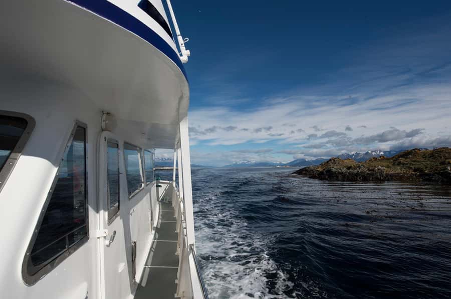 From Ushuaia: Beagle Channel Yacht Sailing Tour - Returning to Ushuaia by yacht