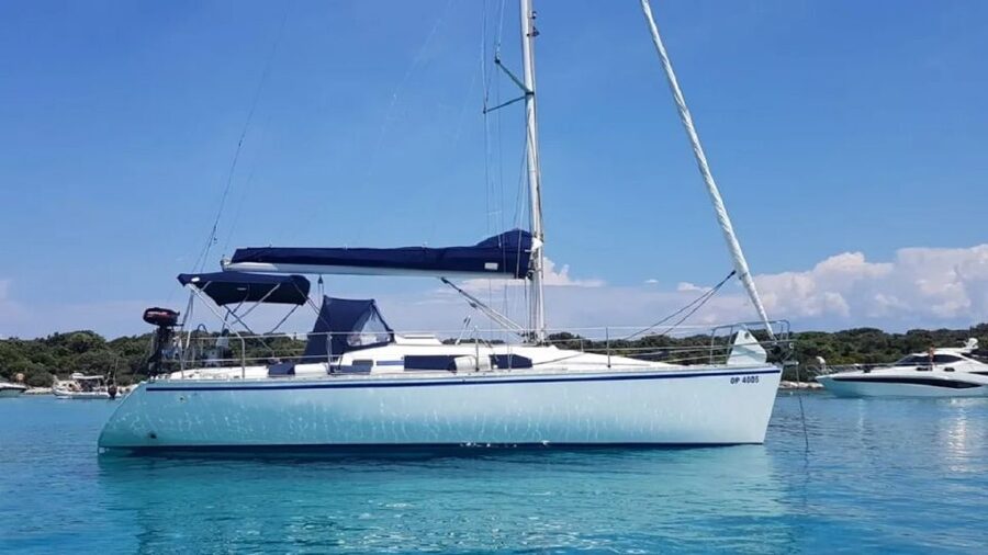 From Zadar: Private Half Day Sailing Tour - Ošljak and Ugljan: what makes the stops appealing