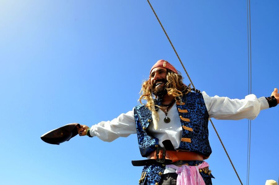 Fuerteventura: 4-Hour Pirate Sailing Adventure - Beaches and the Natural Park from the water