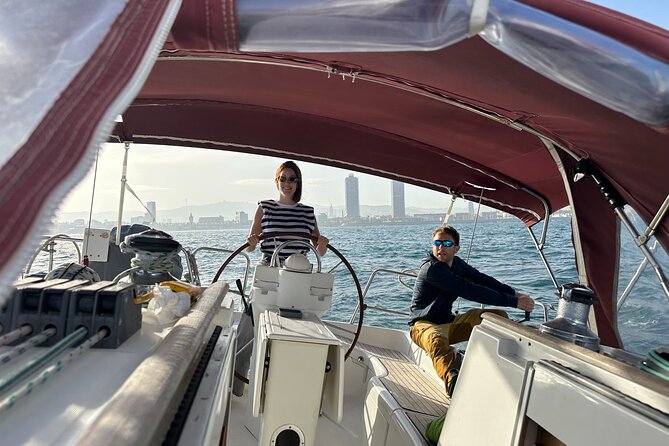 Full Day Private Sailboat in Barcelona - 6 Hours - Seeing the Sagrada Família and Montjuïc From the Water