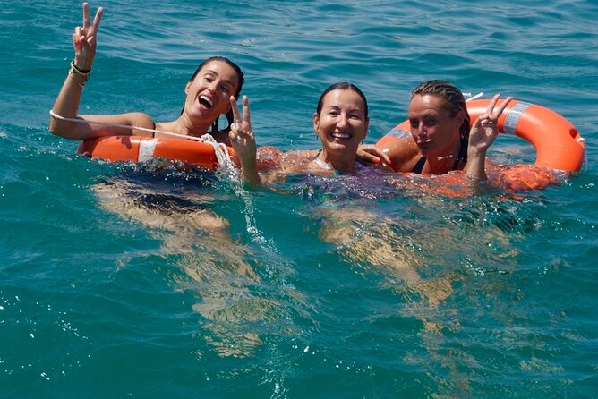 Full Day Private Sailboat Tour from Sitges - Leaving Aiguadolç at 9:30 a.m.