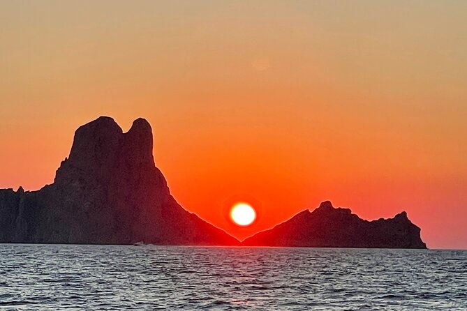 Full-Day Private Sailboat Tour of Ibiza and Formentera - Three hours at Playa de Ses Illetes