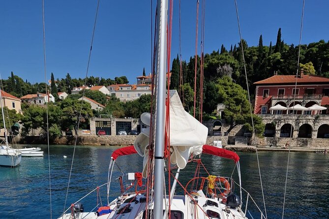 Full Day Private Sailing Tour of Cavtat and Dubrovnik - What the crew style may add