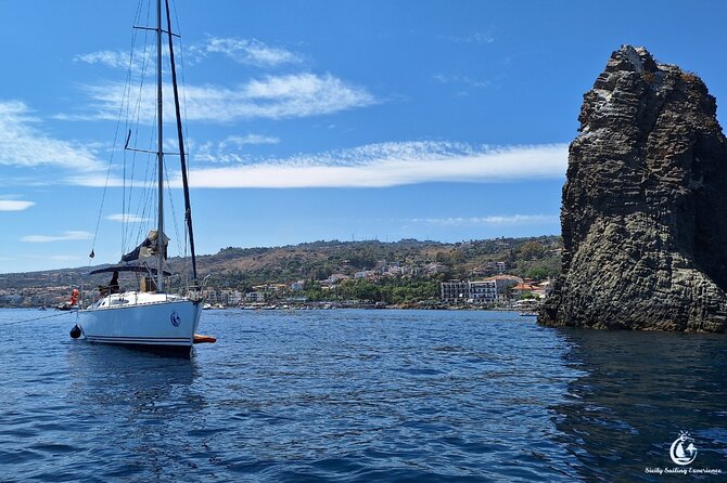 Full Day Sailing Tour Catania-Acitrezza - Setting sail from Catania’s central harbor