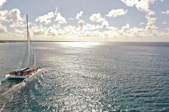Full-Day Tour to Saona Island Sailing with Lunch and Beverages - Palmilla’s natural pool and sandbank
