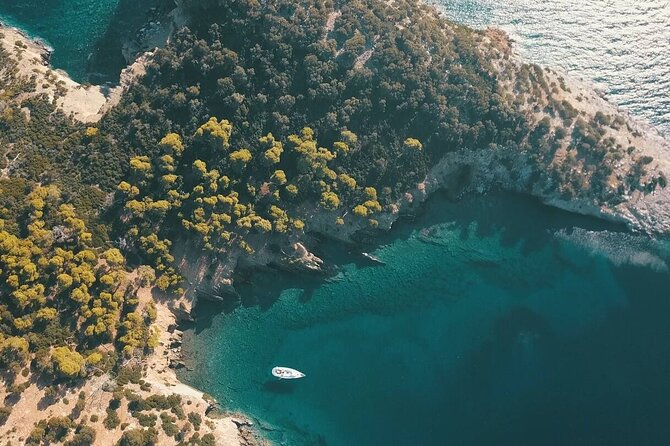Full Private Day Tour Sailing Experience in Halkidiki - Porto Carras coves: coffee, music, and the first swim