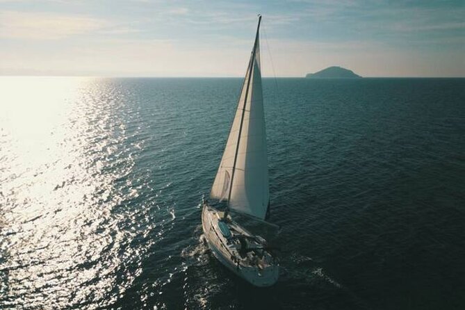 Full Private Day Tour Sailing Experience in Halkidiki - Sailing toward Kelyfos, Halkidiki’s Turtle Island