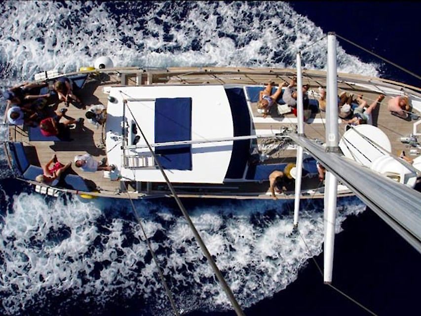 Funchal: Dolphin and Whale Watching Sailing Trip - Practical packing advice