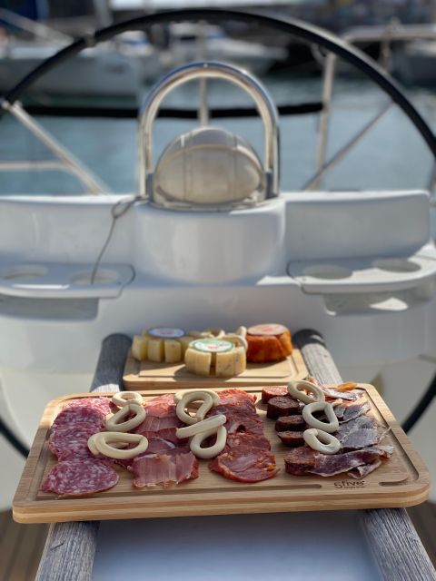 Funchal: Private Sailing Sunrise, Sunset & Moonlight Cruises - Is the $530 group price good value?