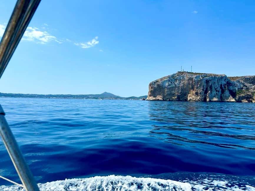 Gandía: Private Sailing Experience - What the captain adds to the experience