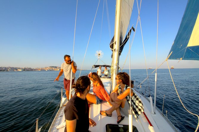 Go Sailing - Lisbon Sailing Tour - Drinks, snacks, and the value of the price