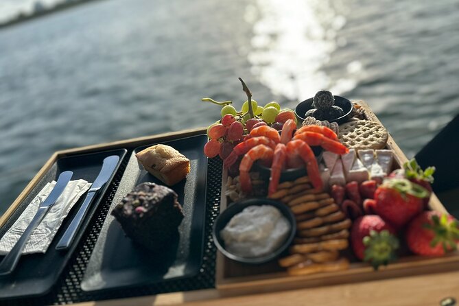 Gold Coast 2 Hr Sunset Private Sailing Charter with Drinks & Food - Leaving from Main Beach at 5:00 pm