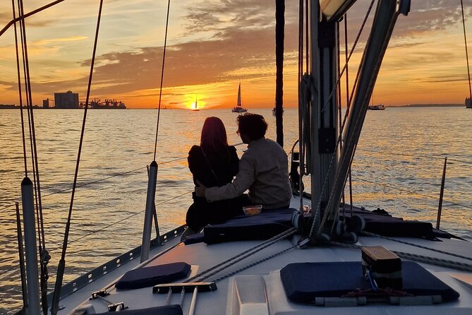 Golden Hour Boat Tour - Sailing by the Monuments with Wine - Under the 25th April Bridge