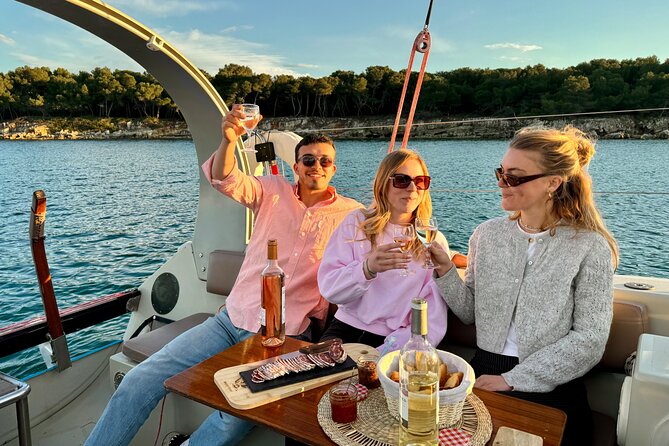 Golf Juan: Sunset Sailing Cruise with aperitif at the Island - Key points to know before booking