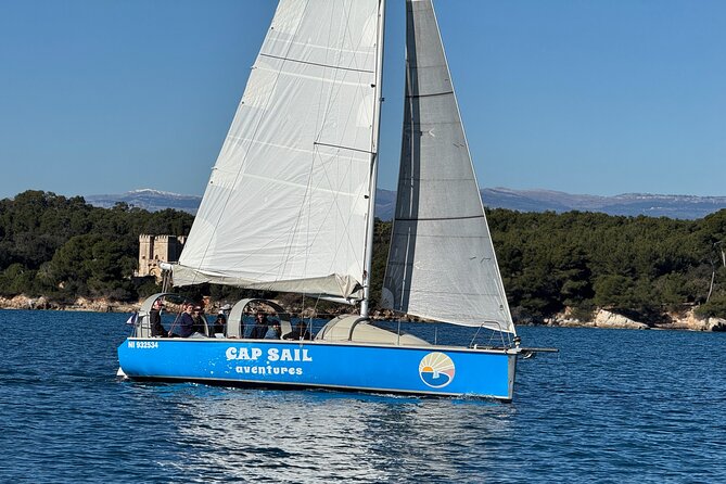 Golf Juan: Sunset Sailing Cruise with aperitif at the Island - Setting off from Juan-les-Pins