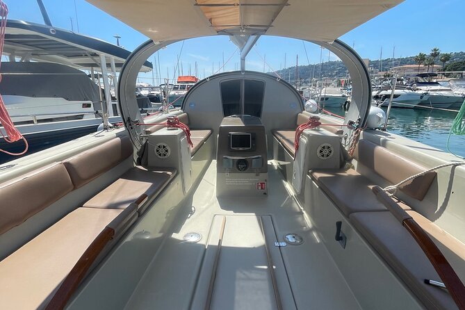 Golf Juan: Sunset Sailing Cruise with aperitif at the Island - The one-hour swimming and snorkeling stop
