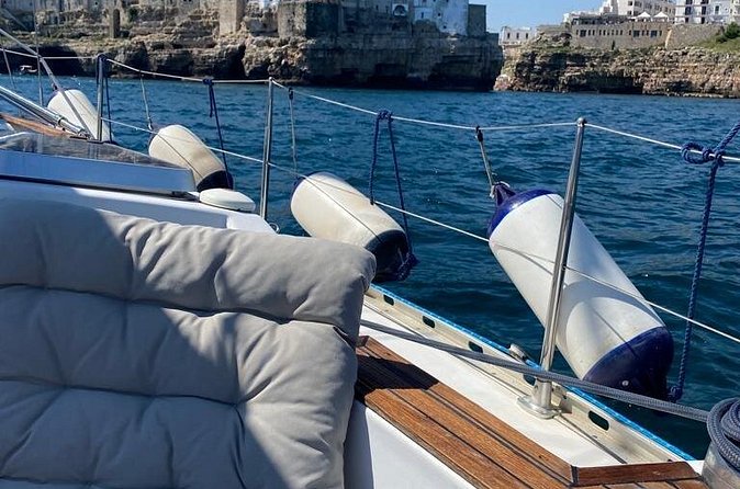 Group tour by sailing boat in Polignano a Mare - What the $120.93 Price Includes