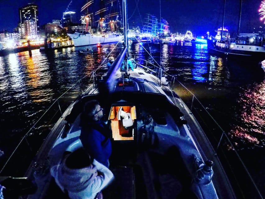 "Hafengeburtstag Hamburg" 2024. Cruise&Sail from/to Wedel - Key points at a glance