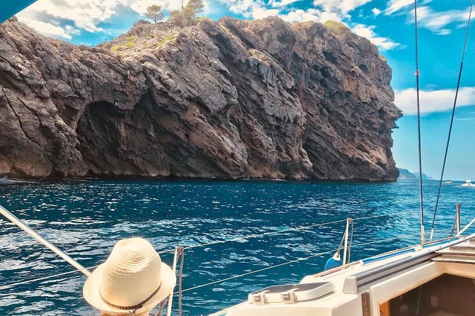 Half Day Sailing Excursion along the Coast with Sunset - Cala Deià: two hours in clear, sheltered water