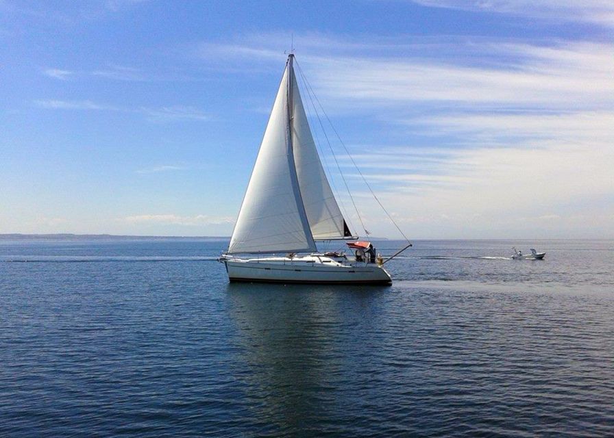 Halkidiki: 7 Hours Private Cruise with Sailing Boat - The first sailing stretch and dolphin watching