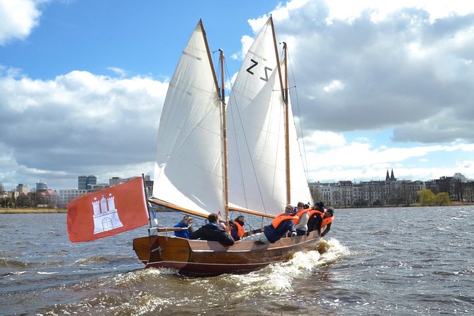 Hamburg Small-Group Sunset Sailing Cruise on Lake Alster - What this Alster sailing experience really is