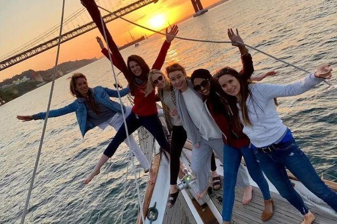 Hen Party in Lisbon on a vintage Sailboat - Drinks, snacks, and the practical comforts