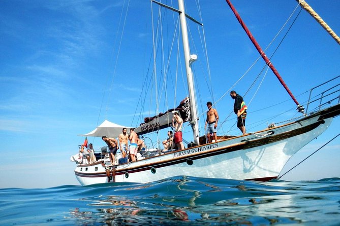 Hen Party in Lisbon on a vintage Sailboat - Who will get the best value
