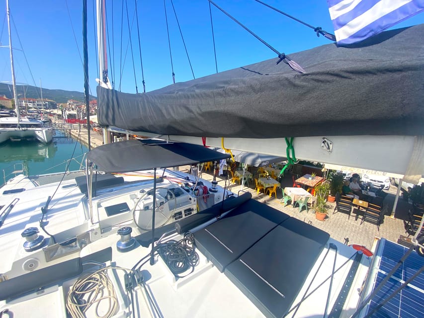 Heraklion: Catamaran Sailing to Dia island - Four hours around Dia Island