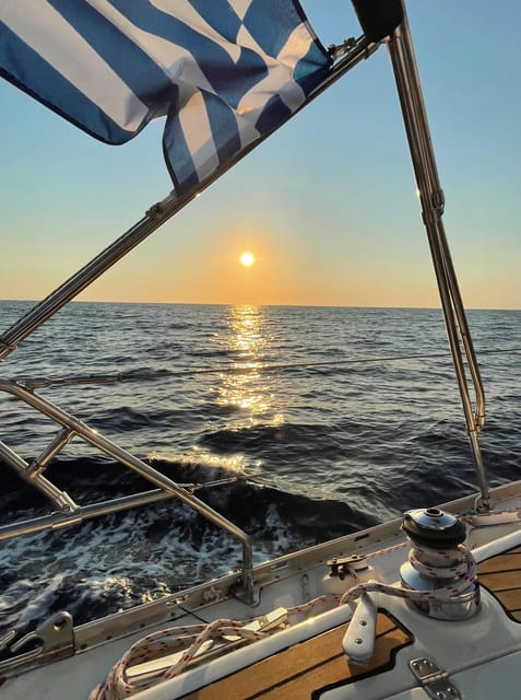 Heraklion: Sailing Cruise to Dia Island with Drinks and Meal - Lunch with shrimp spaghetti, tzatziki, and raki