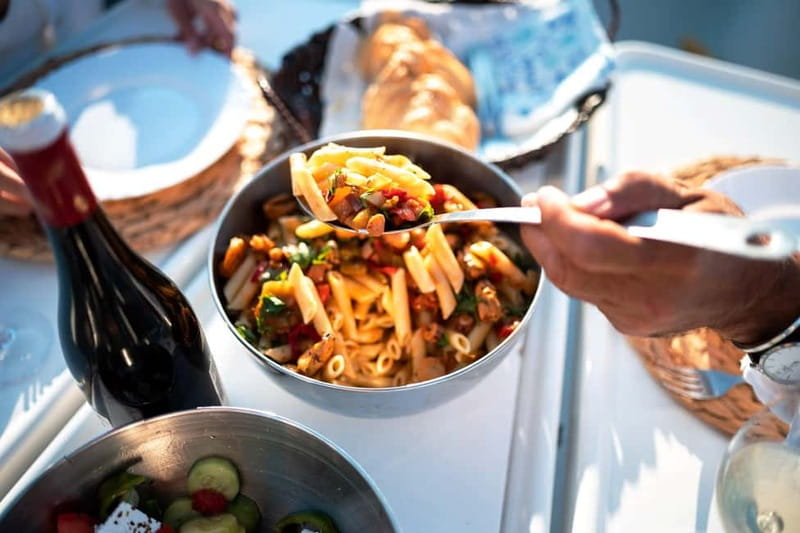 Heraklion: Sailing Trip to Dia Island with Lunch & Swimming - Who should book this boat trip?