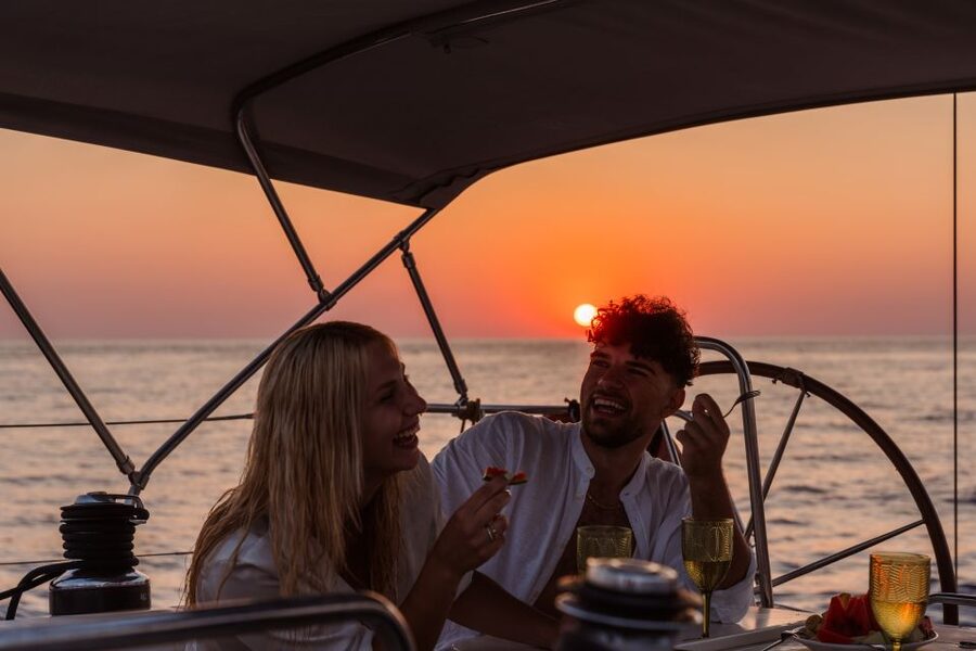 Heraklion: Sunset Sailing Cruise Dia Island with Snorkeling - Five hours around Dia Island