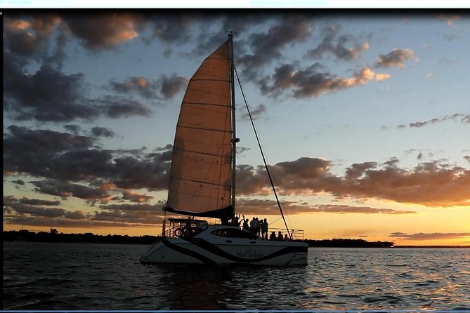 Hervey Bay Champagne Sunset Sail - Who will enjoy this sunset sail?