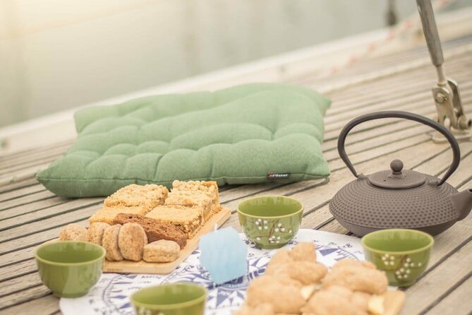 Holistic Day Charter Sailing boat ride - Meeting points and the small details that matter