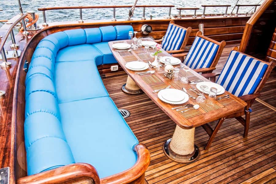 Hurghada: Afternoon Sailing cruise to orange bay with Lunch - What the $63 price really covers