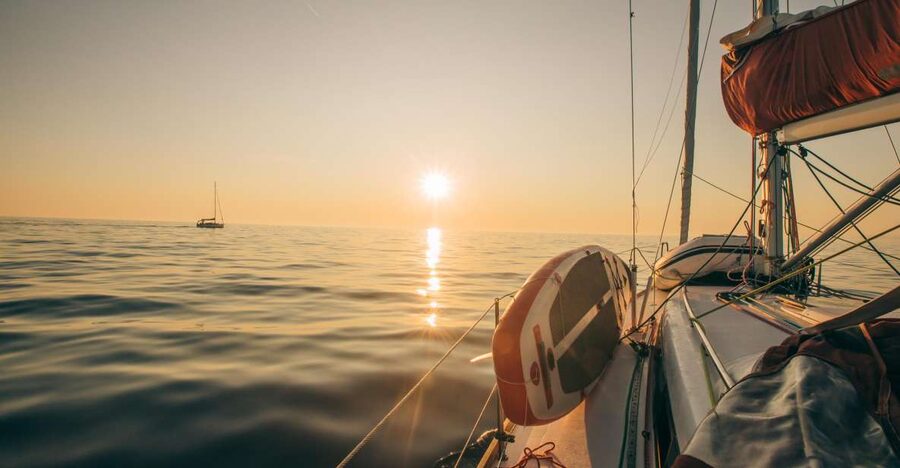 Hvar: Romantic Sunset Sailing Experience On A Comfort Yacht - Key points to know before booking