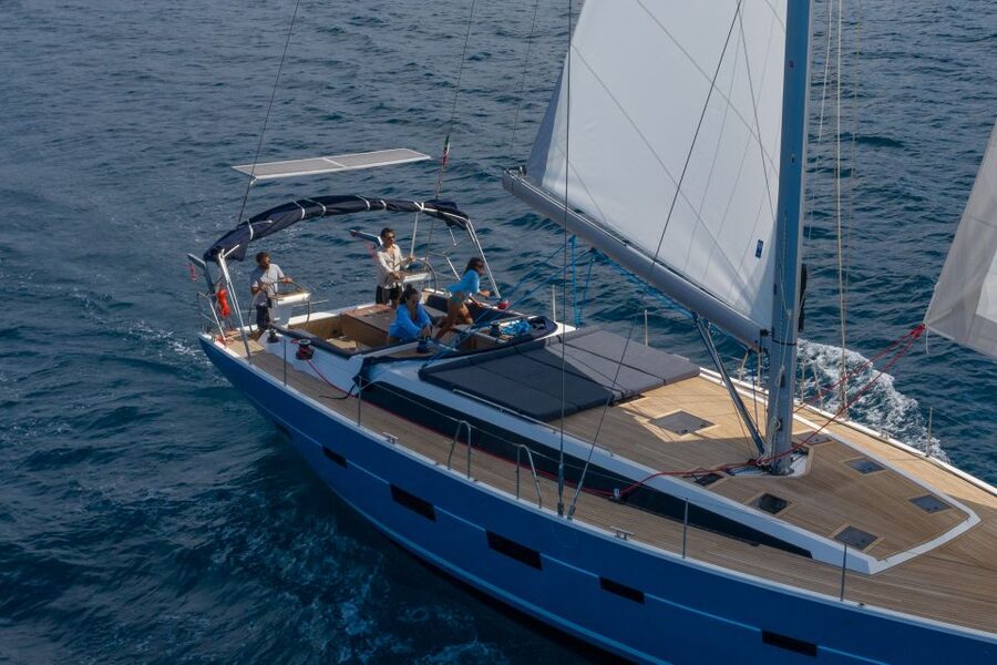 Hydra Sailing Experience Palermo - A comfortable boat, with a few rules