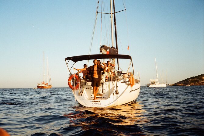 Ibiza & Formentera Private Deluxe Sailing: Full Day - Paddleboarding and snorkeling at S’Espalmador