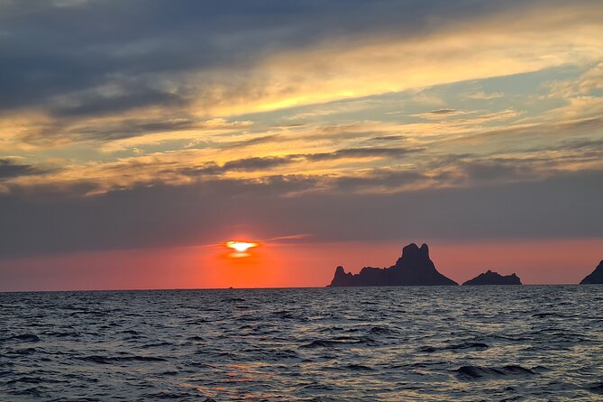 Ibiza & Formentera Private Deluxe Sailing: Full Day - The return sail to Cala Jondal
